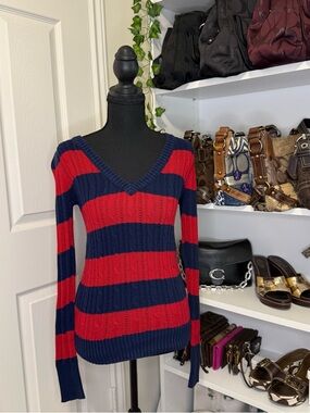 Arizona Jean Company Navy and Red Striped V-Neck Sweater
